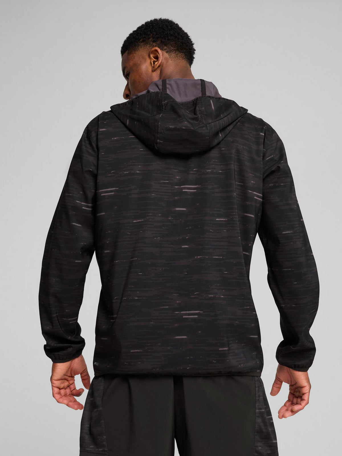 PUMA Ветровка M TAD ESSENTIAL AOP Woven Jacket