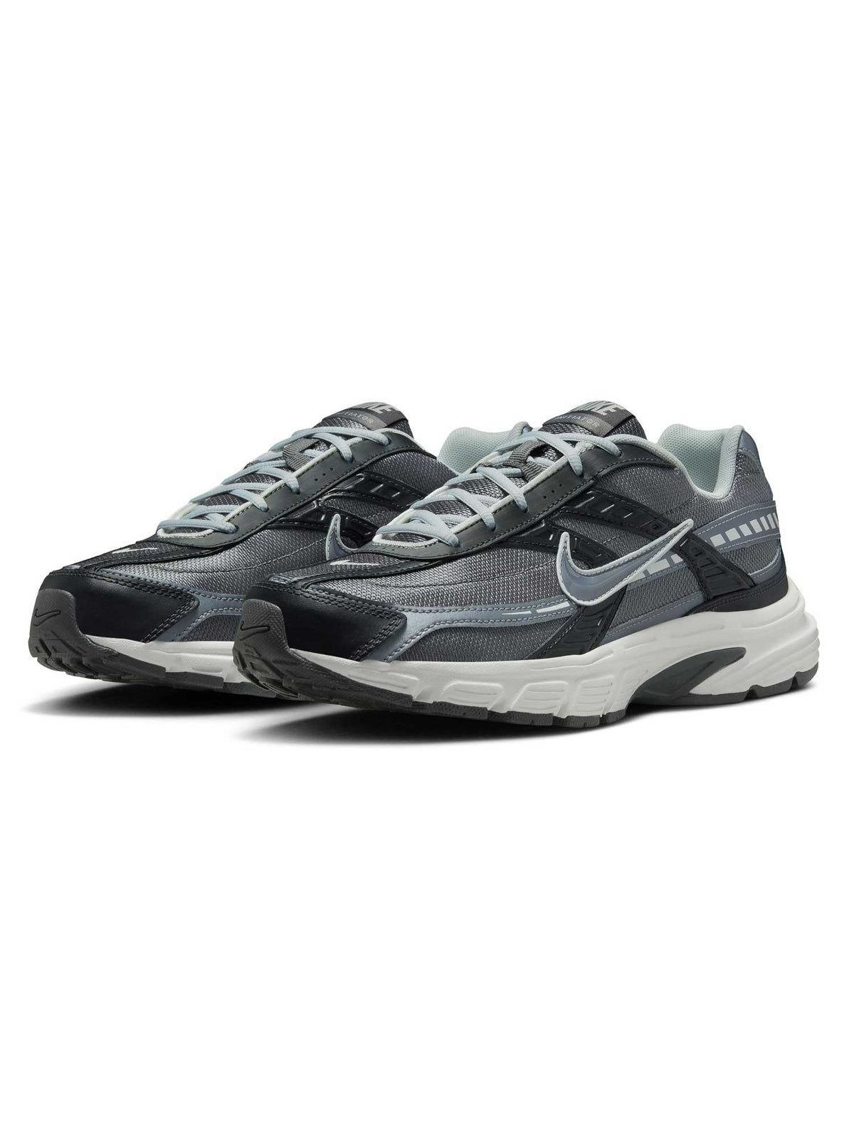 NIKE Обувки INITIATOR